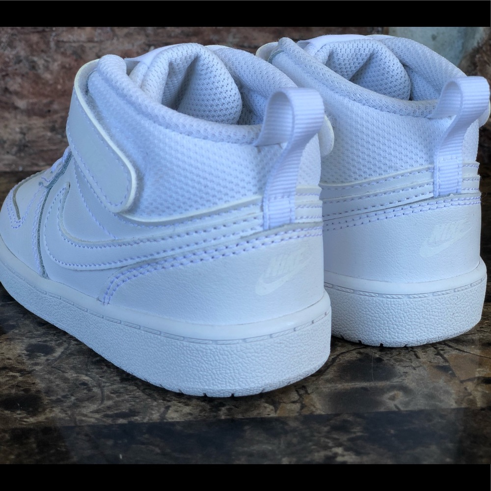 NEW NIKE Mid 2 Stay-Put Closure Casual Sneakers - Picture 3 of 10